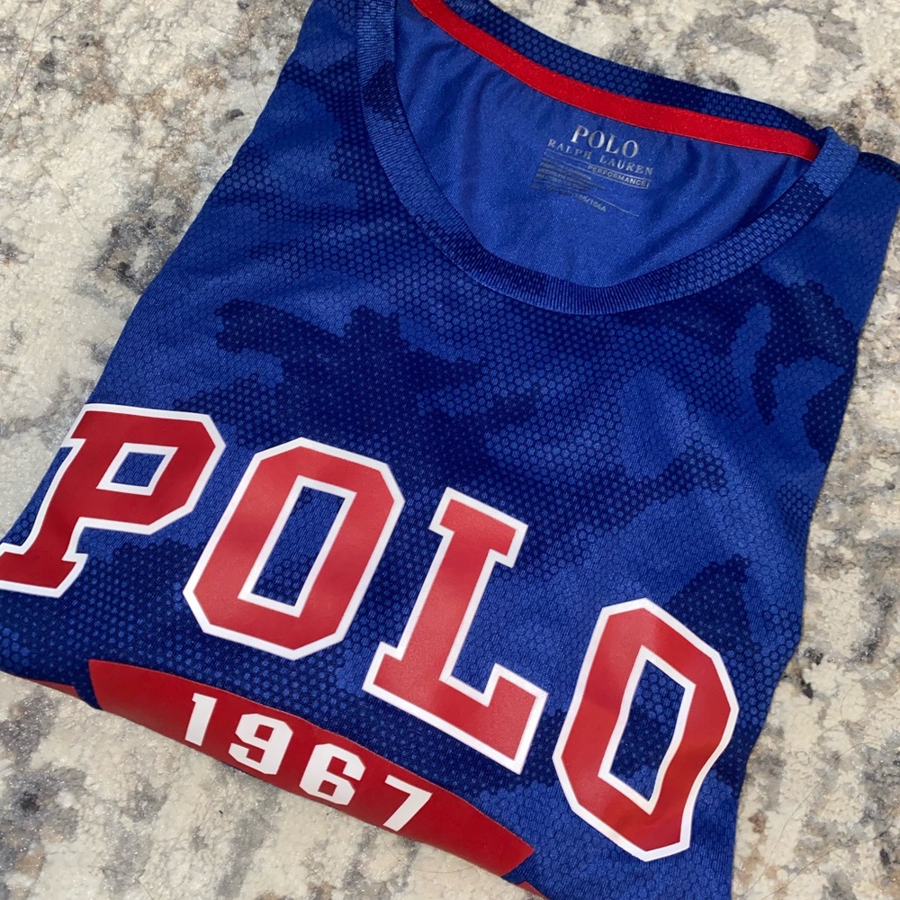 Polo Ralph Lauren ( Performance tee )